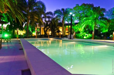 Swimming pool