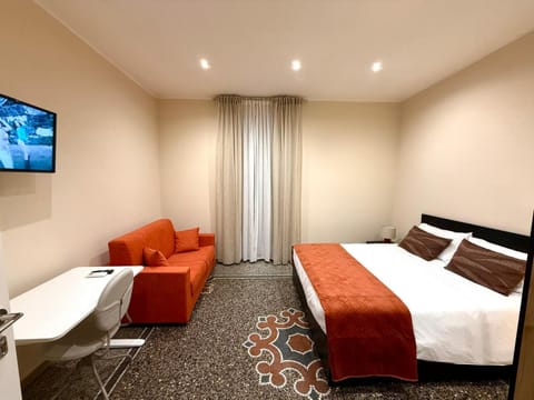 Casa B&B Paganini -Book the entire house with 2 bedrooms Bed and Breakfast in Savona