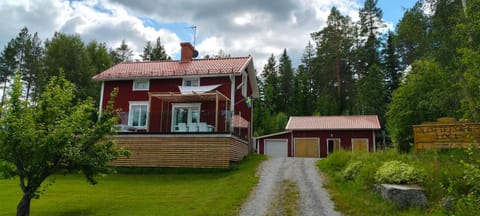 Property building, Balcony/Terrace