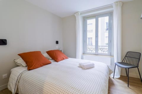 Le Terracotta - T2 Design - Métro, RER & Jardin Apartment in Vincennes