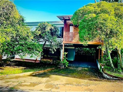 Property building, Natural landscape, Garden view