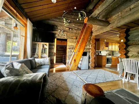 Luosto Jylhäkelo - a cozy loghouse in the heart of Lapland Apartment in Rovaniemi