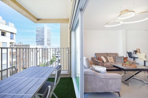 Balcony/Terrace, Living room
