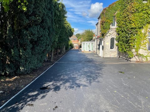 Tanamara Guest House Bed and Breakfast in Bassetlaw District