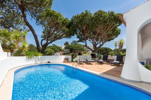 Balcony/Terrace, Swimming pool, Swimming pool