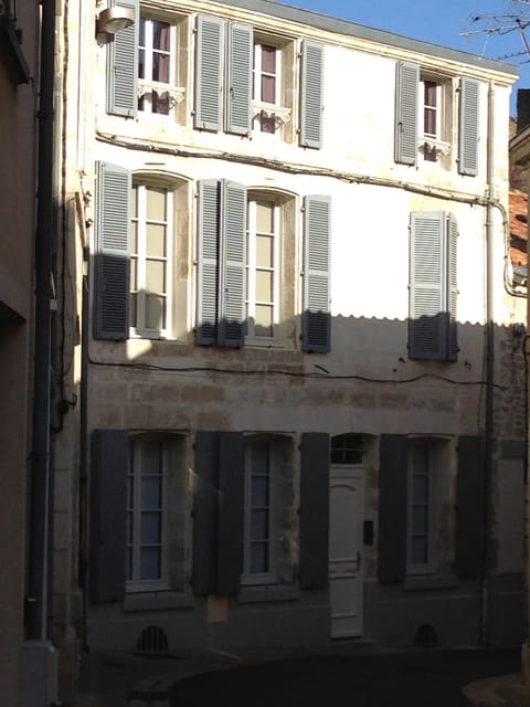 Property building, Day