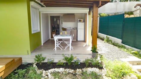 Balcony/Terrace, Dining area