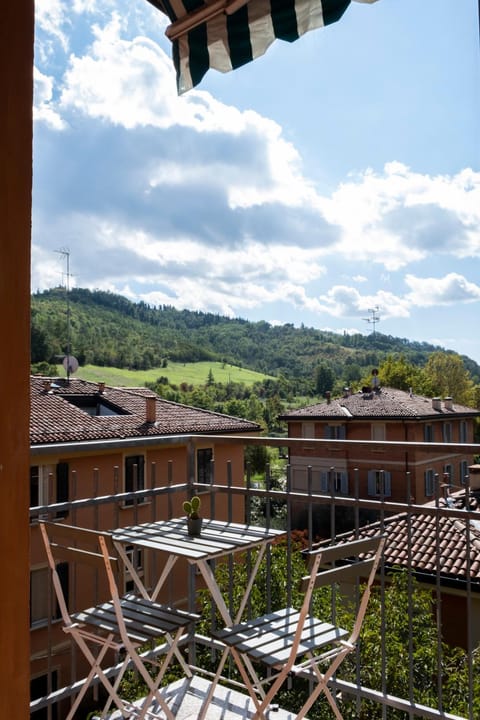 Natural landscape, View (from property/room), Balcony/Terrace, Internal: Not applicable to any particular room