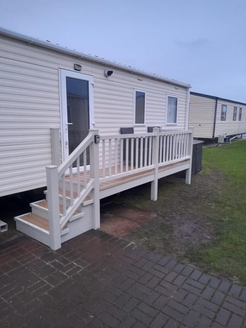 Towyn 24 Golden Gate Rentals House in Towyn