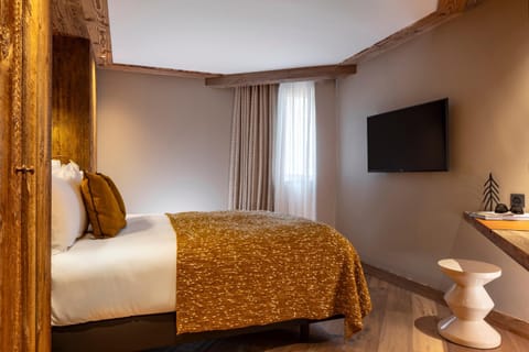 Chalet privé de Luxe IGLOO avec Piscine Sauna et Cheminée, 4 chambres, 220m2 by HOTEL MONTBLANC Chalet in Val dIsere