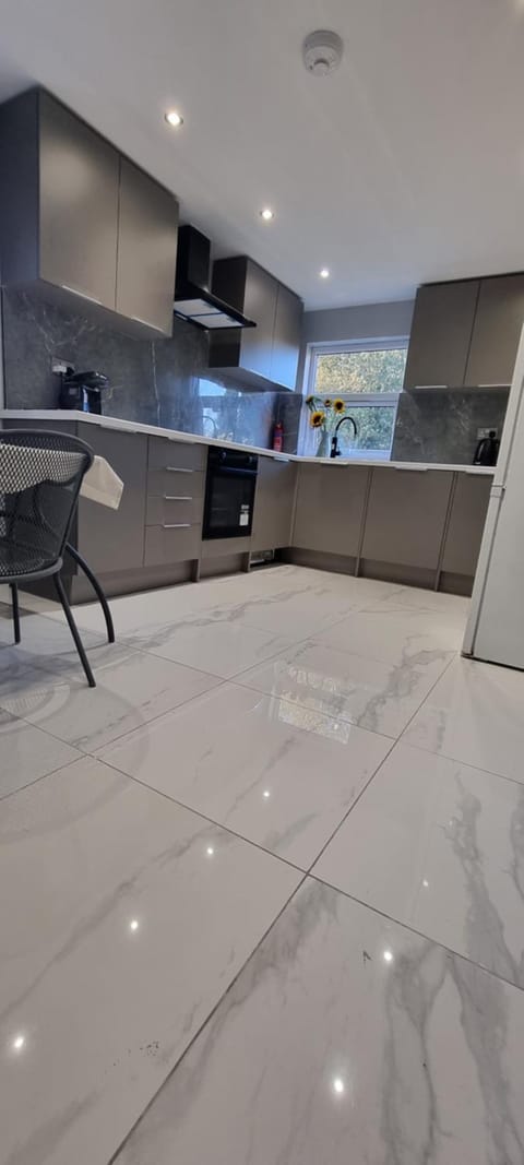 Jeta Guest House Bed and Breakfast in Whittlesey