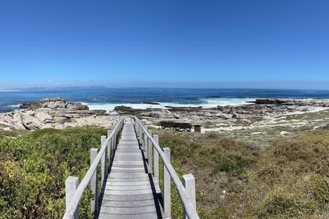 24 Whale Rock Estate Apartment in Hermanus