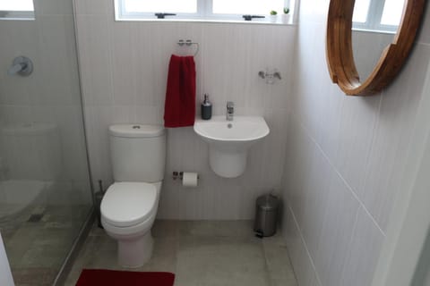 24 Whale Rock Estate Apartment in Hermanus