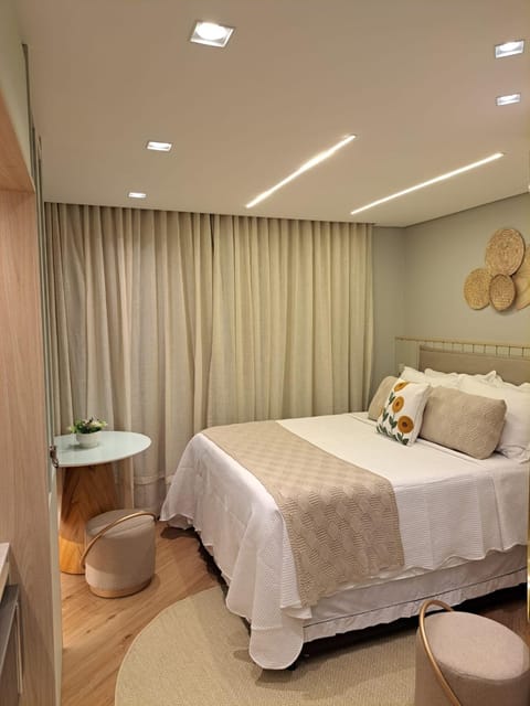 Bed, Living room, Photo of the whole room, Bedroom