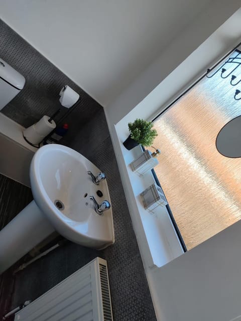 The Cozy Haven Lynholme Apartment in Leicester