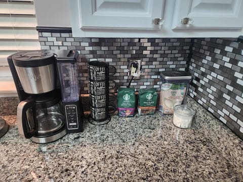 Coffee/tea facilities