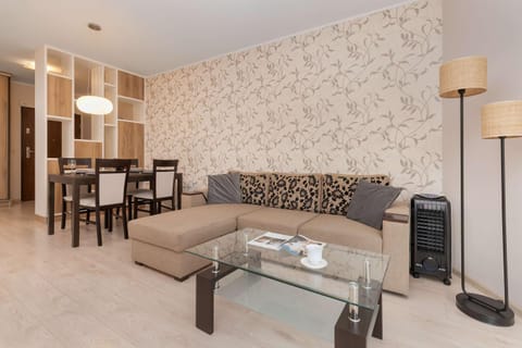 Kitchen or kitchenette, Living room, Seating area