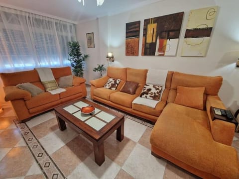 TV and multimedia, Living room, Dining area