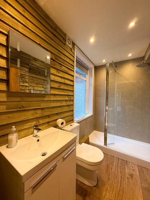 Beautiful Cotswold Couples Retreat House in Bourton-on-the-Water