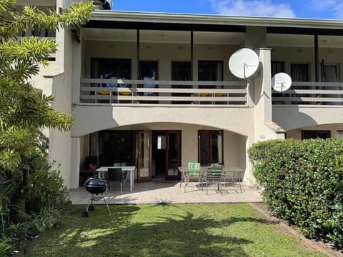 Property building, Patio, Garden view
