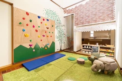 Kids's club