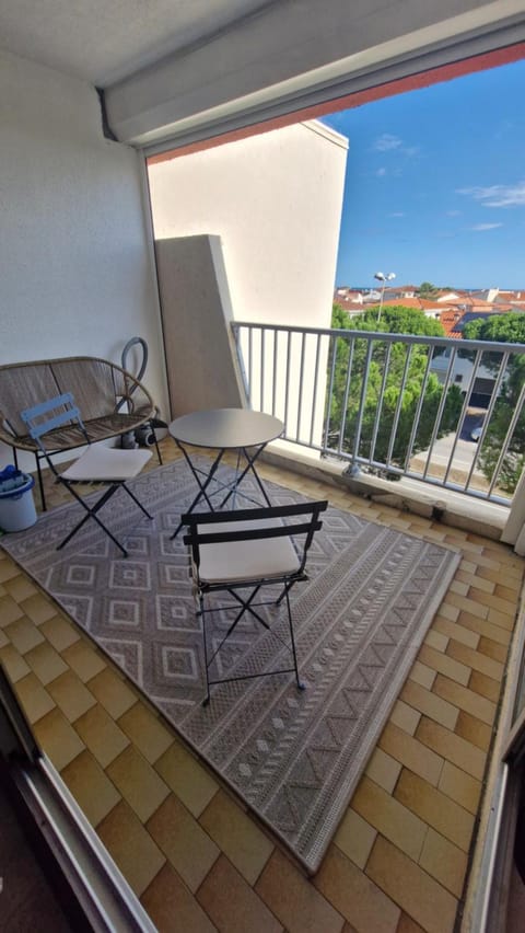 Patio, View (from property/room), Dining area