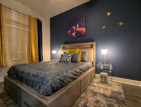 The Apollo - Lux 1-Bed Apartment near Space Center Apartment in Nassau Bay