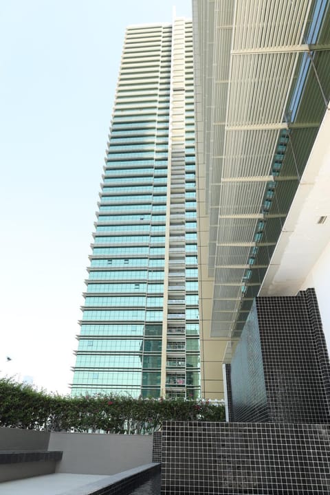 Delmon دلمون Apartment in Abu Dhabi