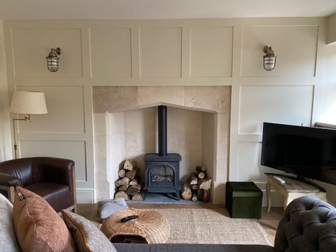 Communal lounge/ TV room, Living room