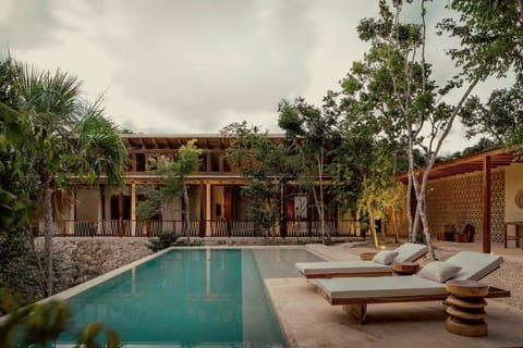 Patio, Natural landscape, Balcony/Terrace, Garden view, Pool view, Swimming pool, Swimming pool, sunbed