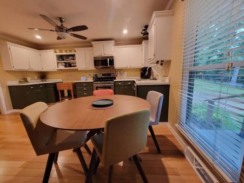 My Hideaways Serinity Hill House in Cherokee Village