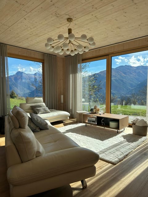 View (from property/room), Living room, Seating area, Mountain view