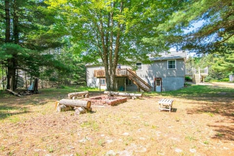 Spacious Leelanau home near the best of Michigan House in Michigan