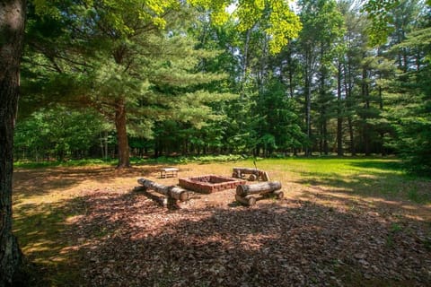 Spacious Leelanau home near the best of Michigan House in Michigan