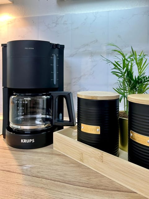 Coffee/tea facilities, Kitchen or kitchenette, toaster