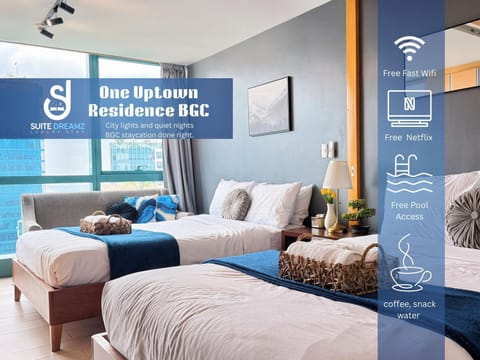 Bed, View (from property/room), Decorative detail, Bedroom, City view