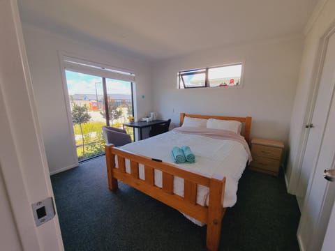 The Red Door Homestay Vacation rental in Hamilton