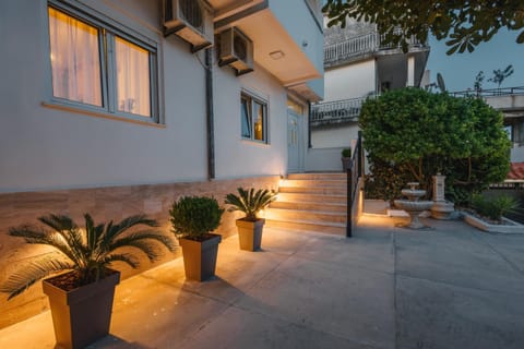 Property building, Garden