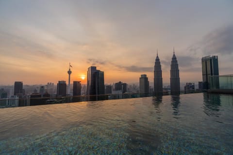 Day, Natural landscape, City view, Pool view, Swimming pool, Sunrise, Sunset