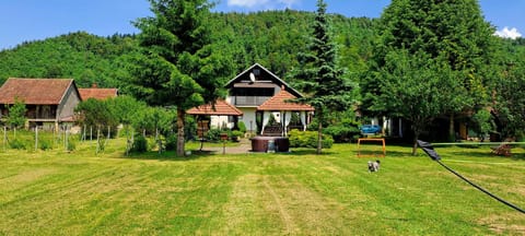 Property building, Spring, Swimming pool