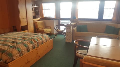 Alpine Treasure Apartment in Breuil-Cervinia