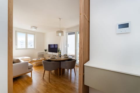 Luxury apartment Niko - garage space and panoramic view Apartment in Zadar