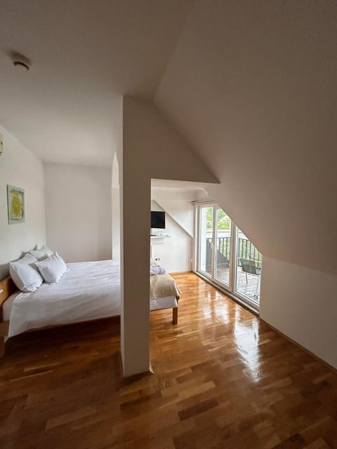 Gaia Aparthotel near Airport Inn in Sarajevo