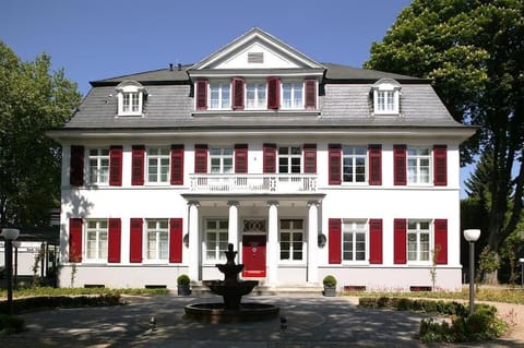 die Villa, Zimmer 26, DZ Apartment in Leverkusen