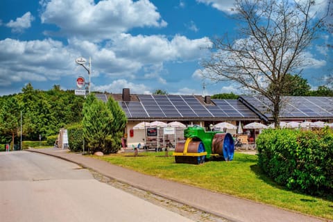 Property building, Spring