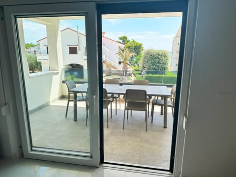 Beautiful new PalmTree Apartments III Apartment in Zadar County