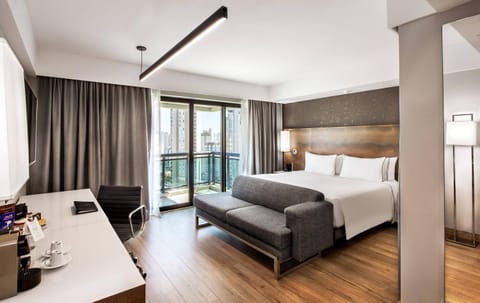 Bed, TV and multimedia, Coffee/tea facilities, View (from property/room), Balcony/Terrace, Bedroom
