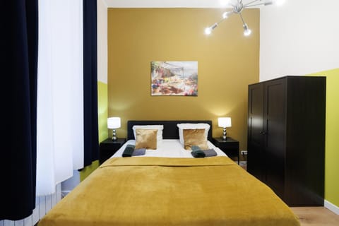 Bed, Photo of the whole room, Bedroom, wardrobe