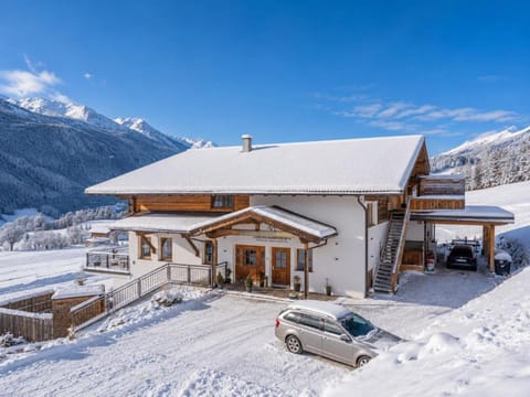 Property building, Winter