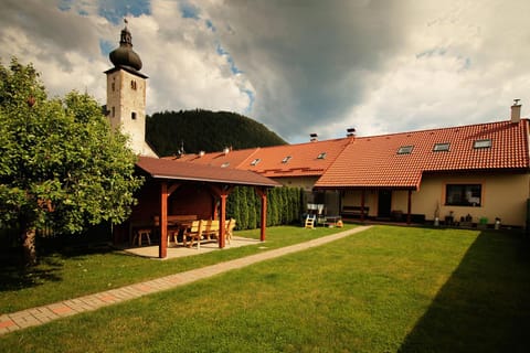 Property building, Natural landscape, Garden